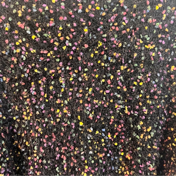 GIMMICKS by BKE Black Fuzzy Polka Dot Balloon Sleeve Sweater - Picture 3 of 12